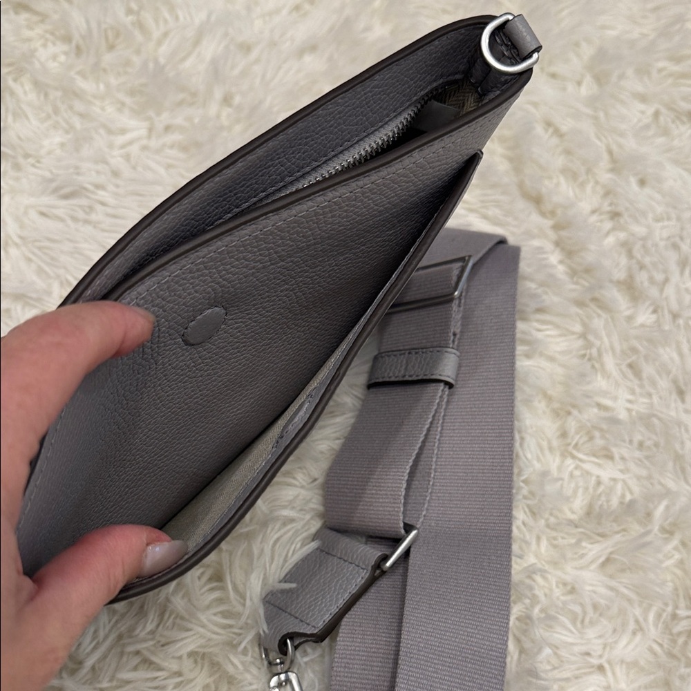 Tory Burch Blake Swingpack bag - Picture 4 of 4